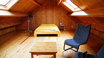 Comfort House, 3 Bedrooms | 3 bedrooms, cribs/infant beds