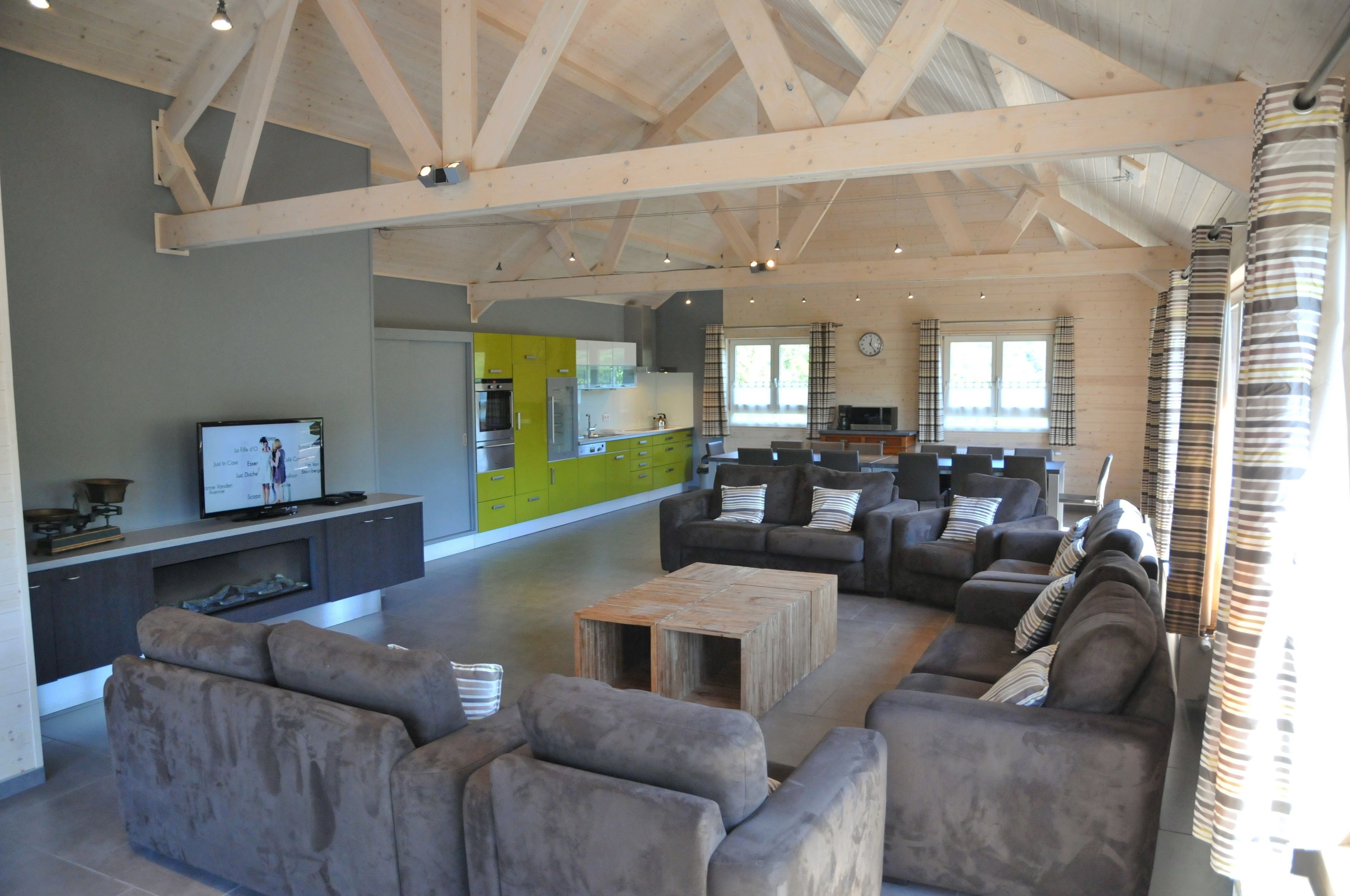 Comfort-Chalet, 5 Schlafzimmer | Wohnzimmer | Fernseher