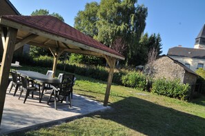 Comfort House, 4 Bedrooms | Terrace/patio - Stone Lodge (Bastogne)
