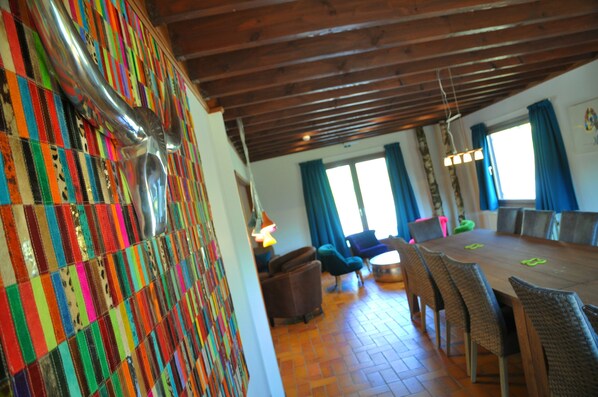 Comfort Chalet, Multiple Bedrooms | Living area