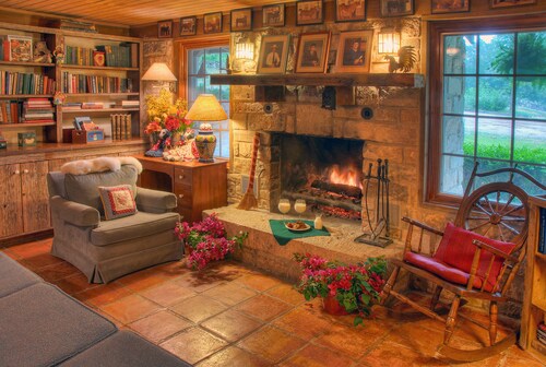 Kuebler Waldrip Haus B&B