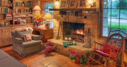 Kuebler Waldrip Haus B&B