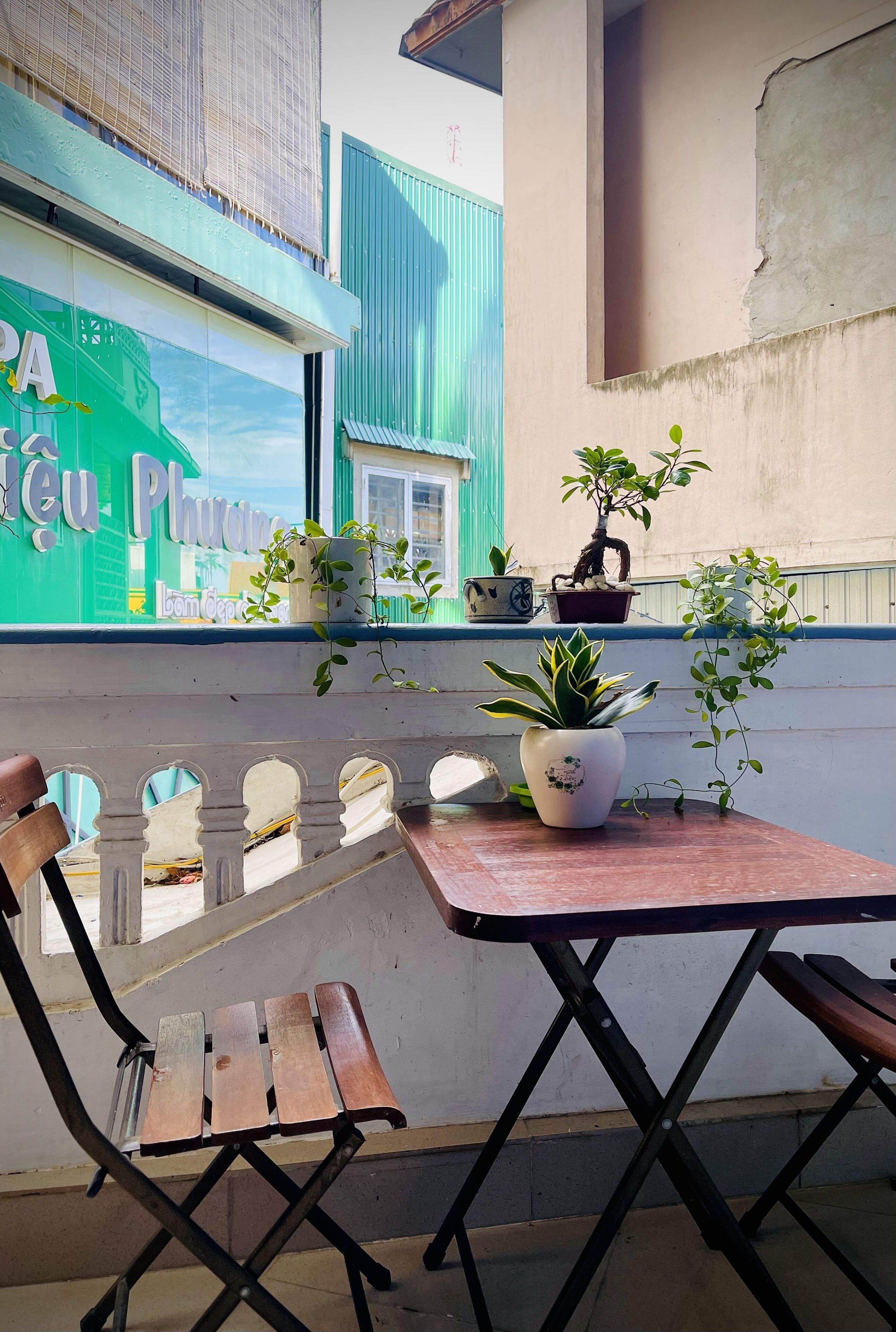 Family Room | Balcony view