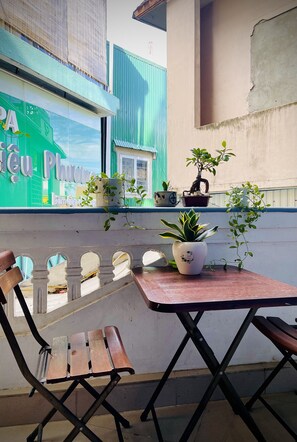 Family Room | Balcony view - Eva Homestay (Hue)