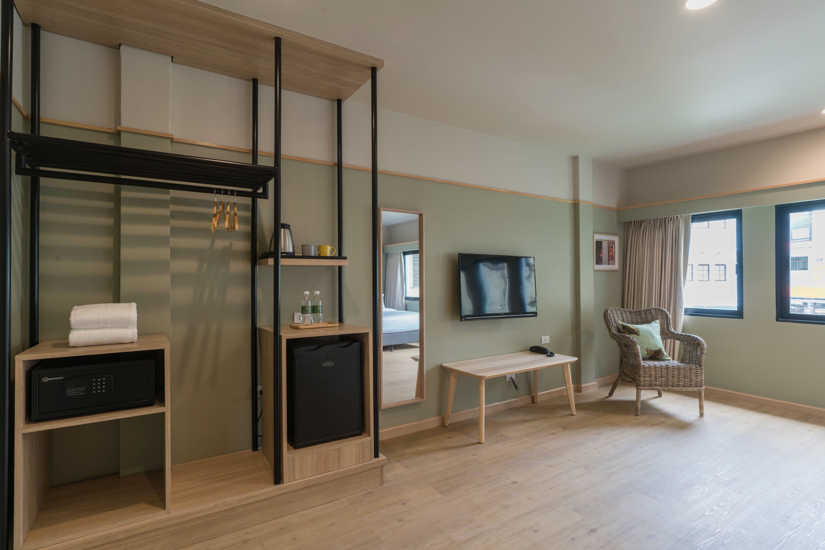 family quadruple room, multiple beds, non smoking | room amenity