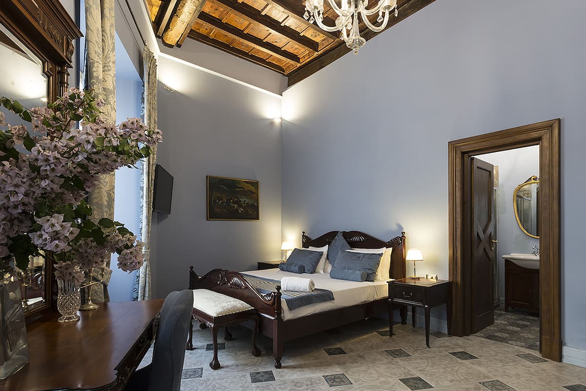 Suite Deluks, 1 Tempat Tidur Queen, Bebas Asap Rokok, pemandangan kota (Suite della Torre) | 1 kamar tidur, seprai Frette Italia, dan seprai premium