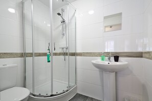 Miscellaneous - Harlinger Lodge (London)