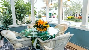 Suite Studio Junior, 1 très grand lit, patio, côté jardin (Garden) | Terrasse/Patio