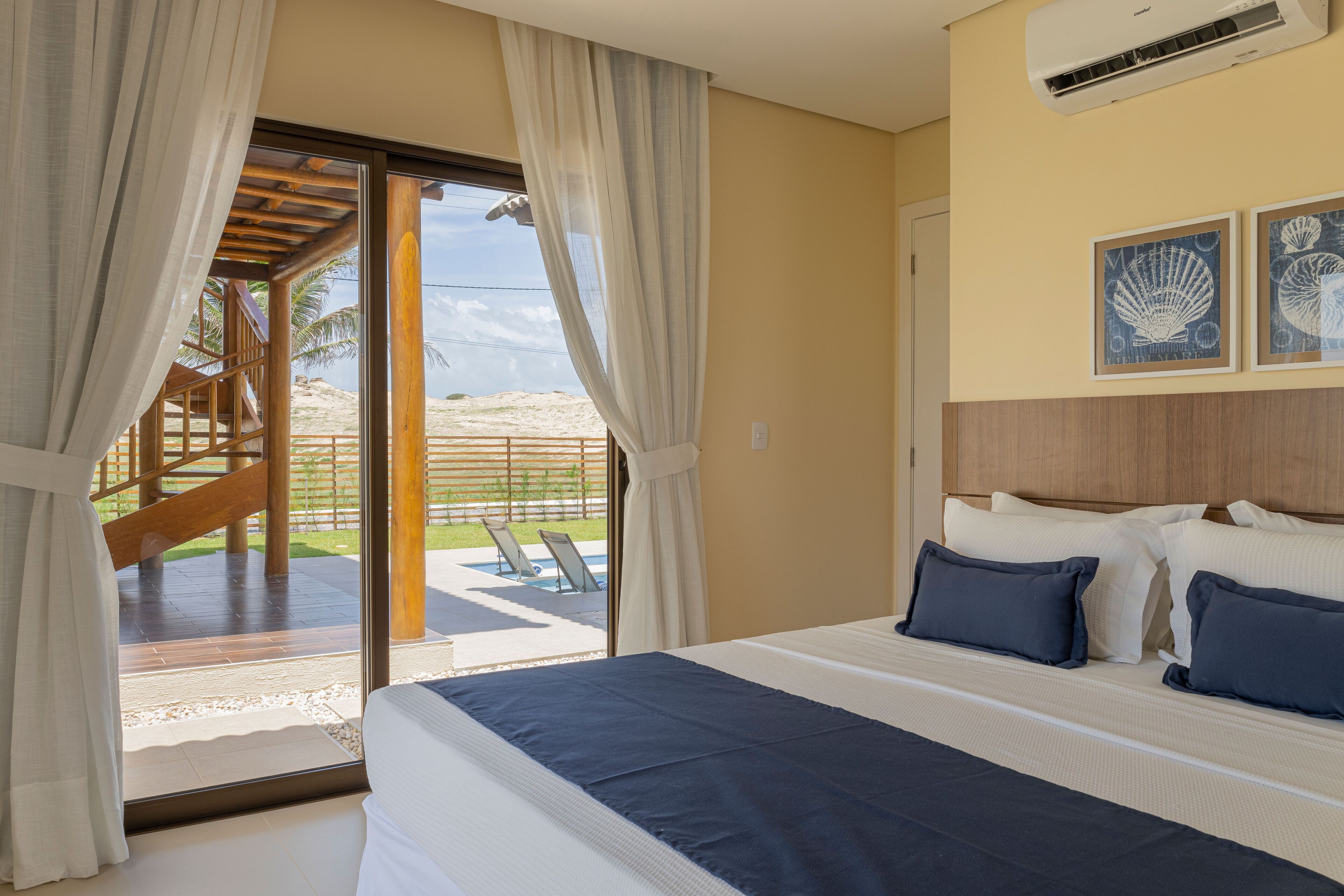 villa sumatera sea view - 3 suítes com piscina | 1 bedroom, minibar, individually decorated, individually furnished