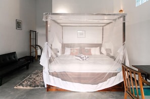 Villa, plusieurs lits, non-fumeurs | Coffres-forts dans les chambres, chambres insonorisées