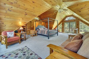 TV, fireplace, DVD player, stereo - 3-Acre Benezette Cabin: Hot Tub, Grill & Mtn View (Benezette)