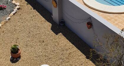 Villa Marie Anne sijaitsee rauhallisilla vuorilla, joista on upeat näkymät ympäri,