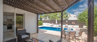Protaras Mandali Villa MA14 - a villa that sleeps 6 guests in 3 bedrooms