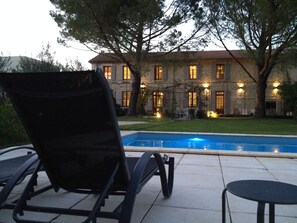 Piscine extérieure, piscine chauffée