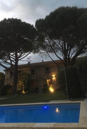 Outdoor pool, a heated pool - House with character (Montségur-Sur-Lauzon)
