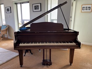 Interni