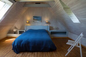 3 slaapkamers, een strijkplank/strijkijzer, gratis wifi