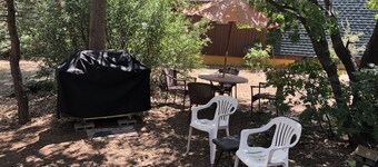 De Cozy Cabin in the Mountain