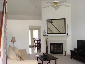 Smart TV, fireplace, DVD player