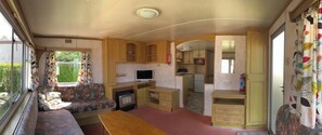 Mobile Home, 3 Bedrooms (Caravan 1) | Bed sheets - NorthField Holiday Park (31874695) (Borth)
