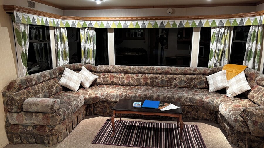 NorthField Holiday Park (31874695)