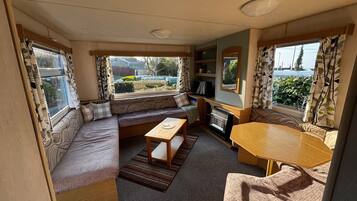 كارافان - غرفتا نوم (Caravan F) | ملاءات أسرّة