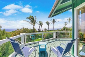 Property grounds - Priv Hot Tub + Shared Jungle Pool! - Ocean Lookout (Haiku)