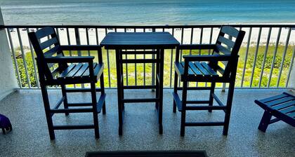 Newly remodeled beach front !