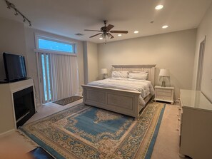 6 bedrooms, iron/ironing board, WiFi, wheelchair access