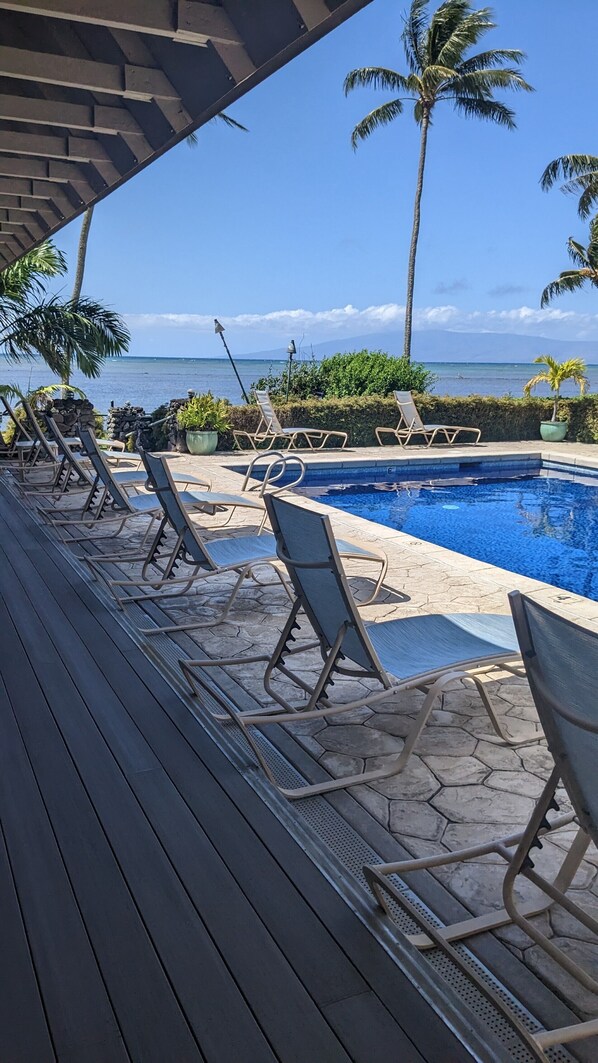 Alberca al aire libre 