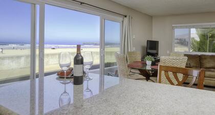 Oceanfront Paradise – Beachfront Condo