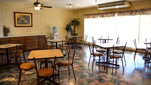 Food court