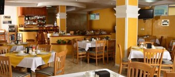 Paradise Inn