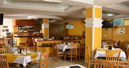 Paradise Inn