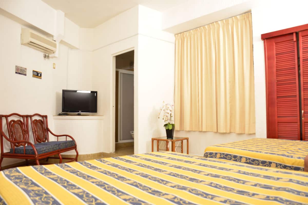 Double Room, 2 Double Beds | In-room safe, soundproofing, iron/ironing board (on request)