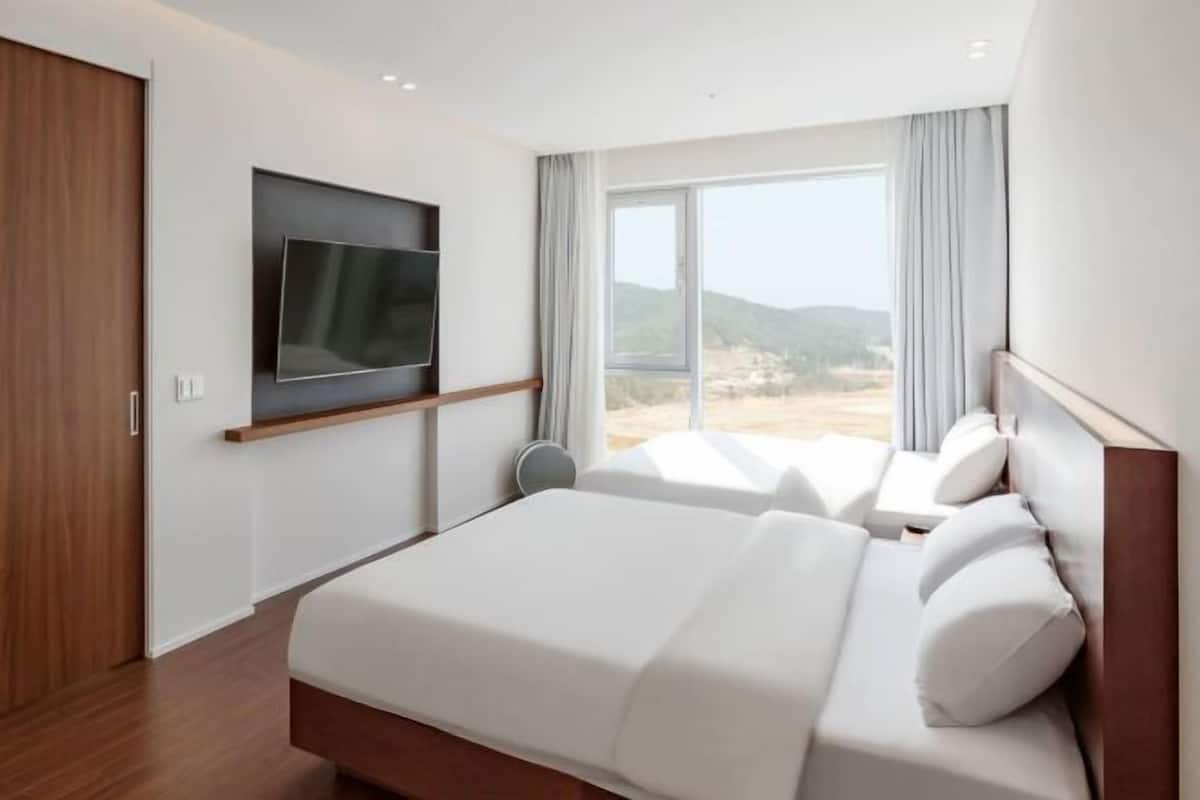 Verdunkelungsvorhänge, kostenloses WLAN