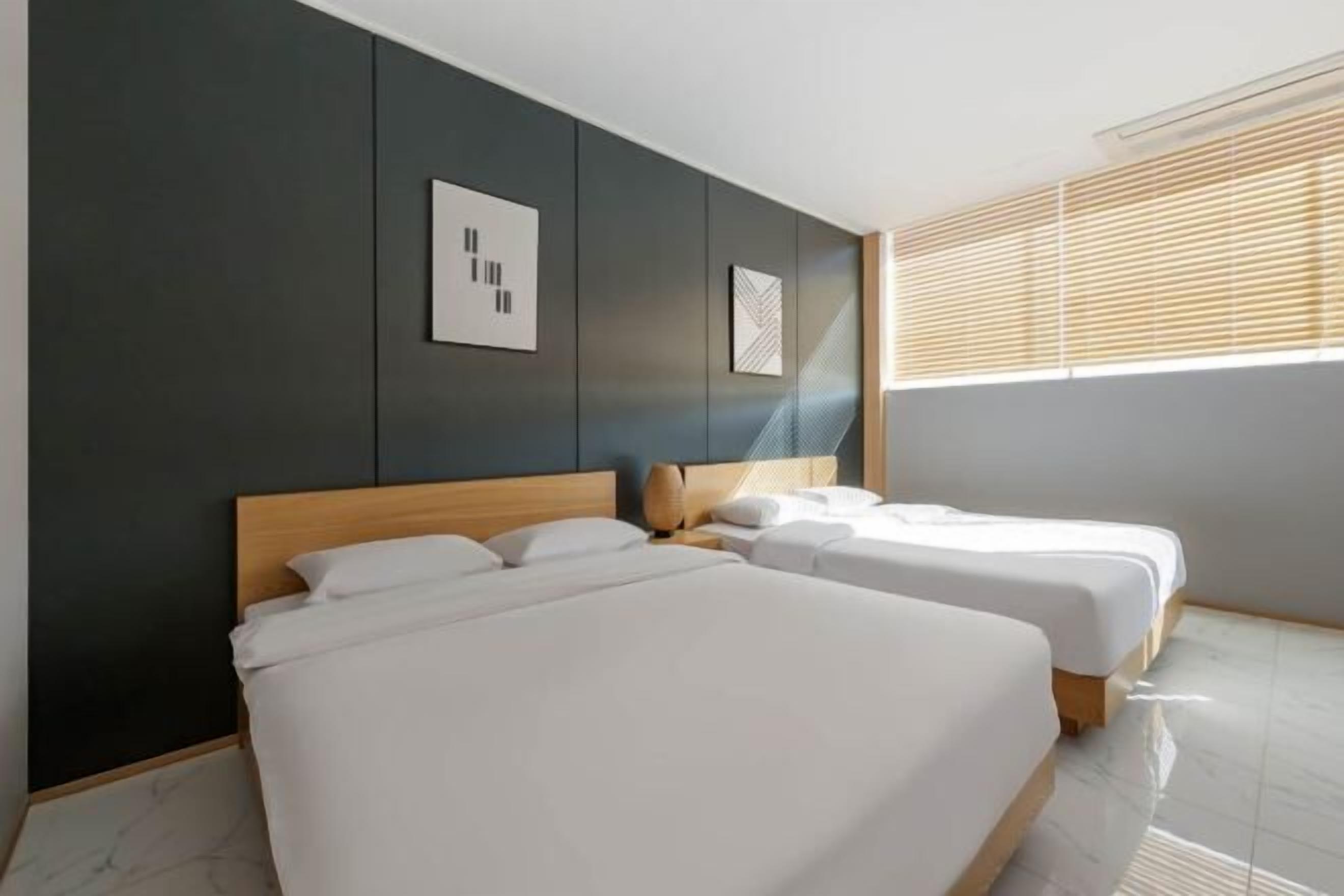 Verdunkelungsvorhänge, kostenloses WLAN