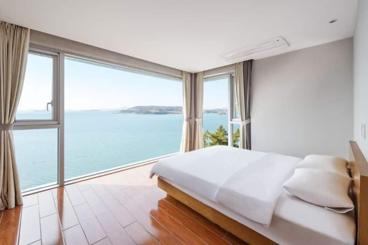 Verdunkelungsvorhänge, kostenloses WLAN