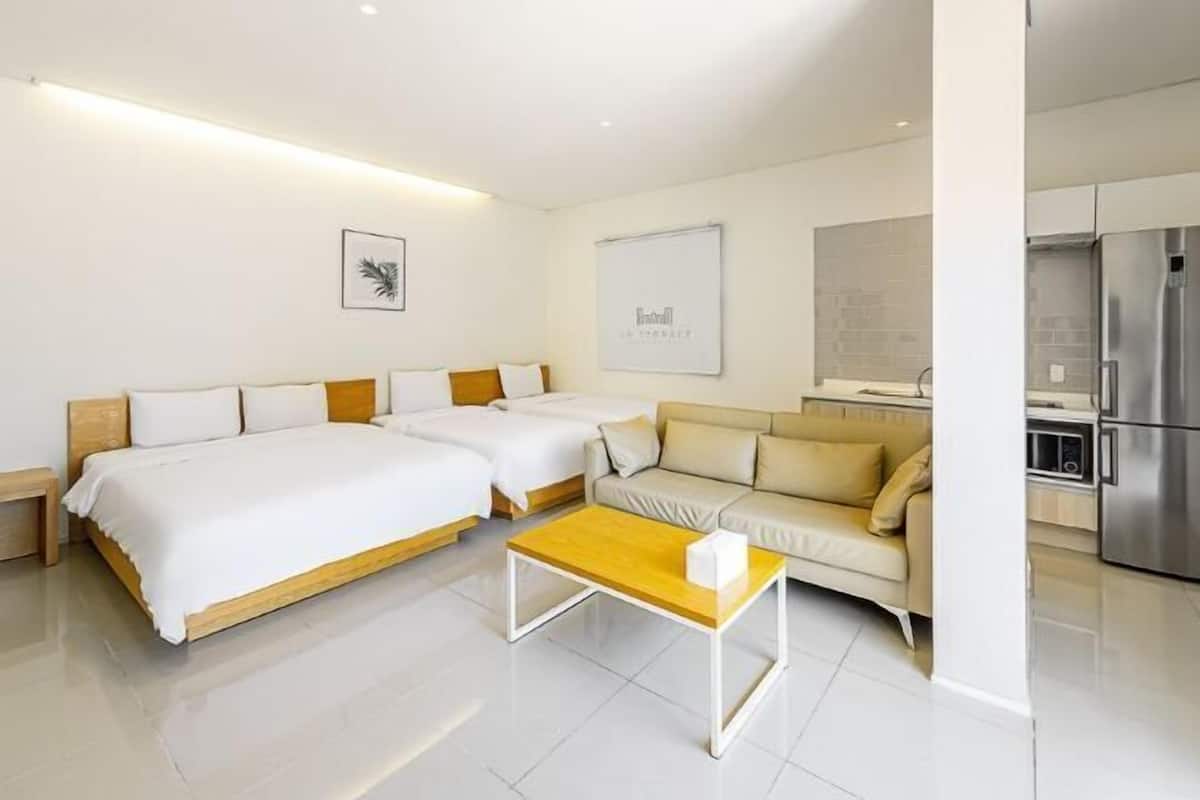 Verdunkelungsvorhänge, kostenloses WLAN