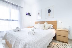 1 bedroom, desk, iron/ironing board, travel crib - Haneviim Court: 1BR Apartment in Jerusalem (Jerusalem)