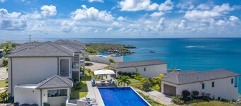 Aventurine - 2 Bedroom Luxury Suite  On Tropical Caribbean Island