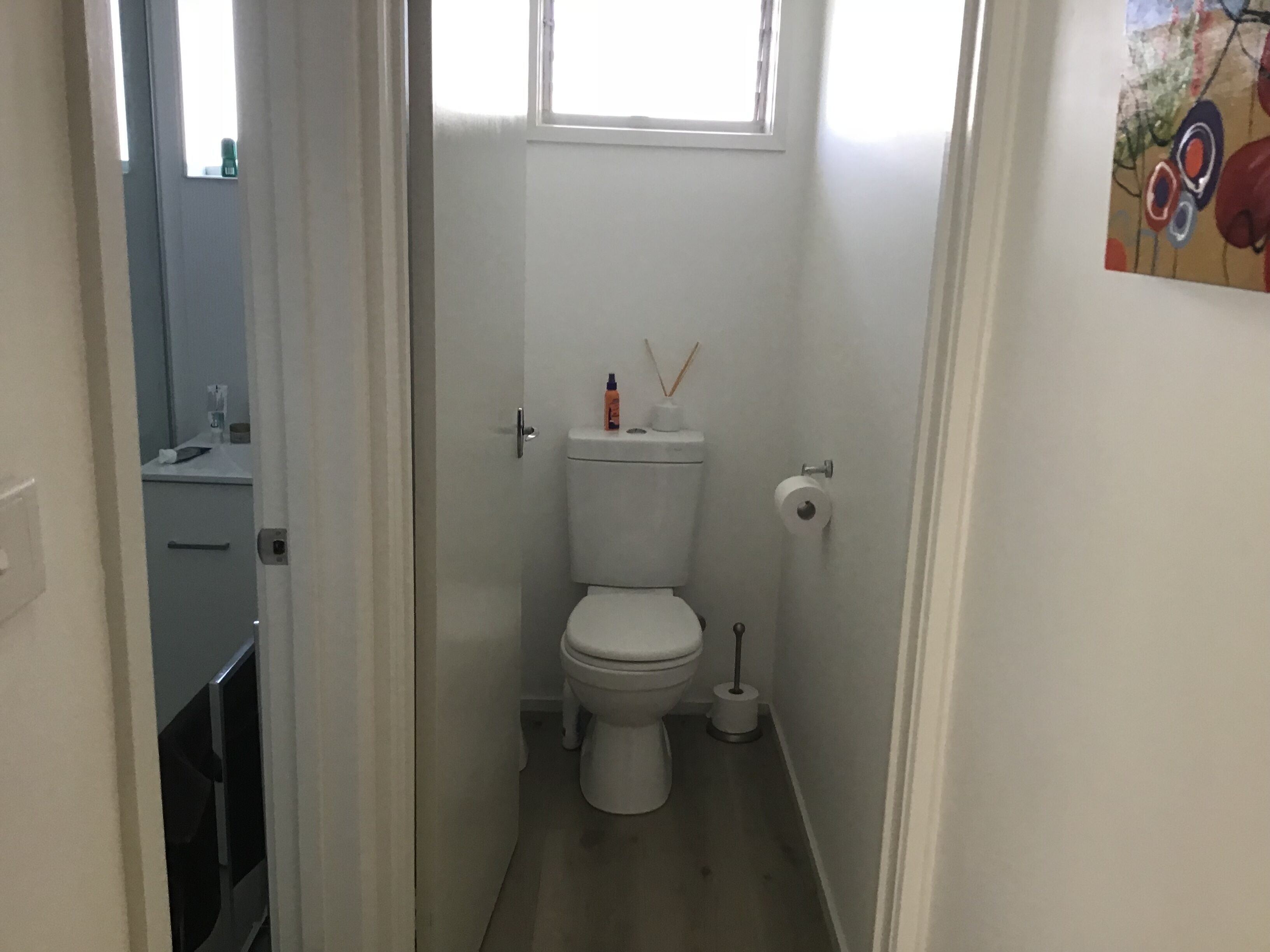 Walk everywhere! Centrally located! — image 9