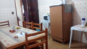 Dining - Socorro Vacation Rental by Owner in Socorro (Socorro)