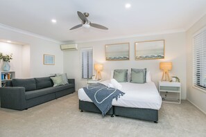 4 camere, ferro/asse da stiro, Wi-Fi gratuito, lenzuola