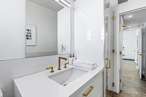 Assecador de cabells i tovalloles 