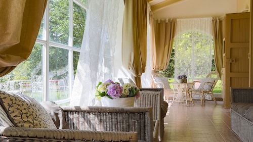 La Villa Dina 10, Emma Villas