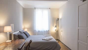 3 bedrooms, in-room safe, desk, soundproofing