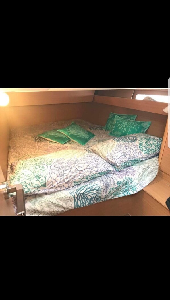 2 bedrooms