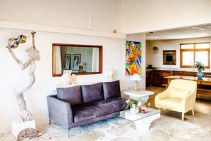 Suite Deluxe, 1 letto queen | Con stile personalizzato, con arredamento individuale