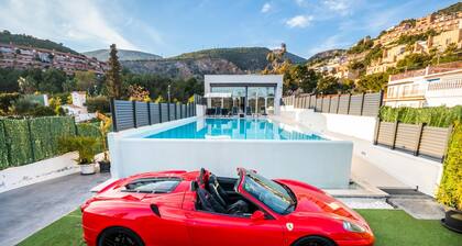 VILLAMARLY III WITH 2 SWIMMING POOLS 200 METERS FROM THE BEACH CASTELLDEFELS-SITGE